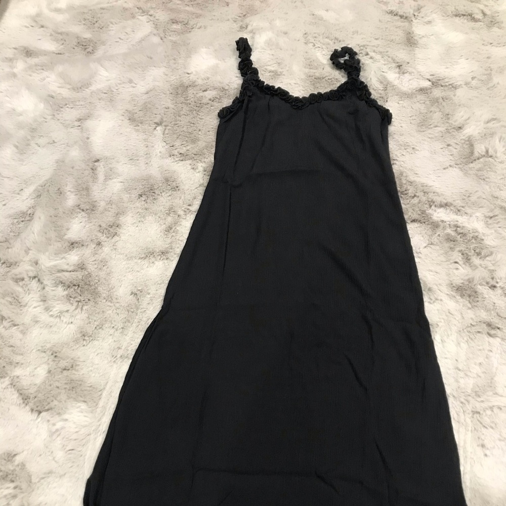Timeless Beautiful black slip on dress